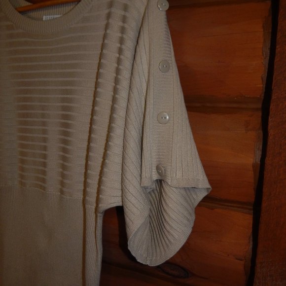 Joseph A Sweater - Picture 2 of 3